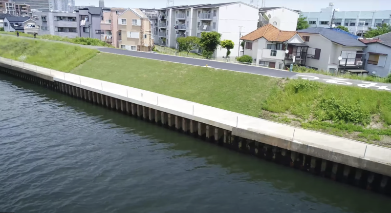 鶴見川水管橋左岸橋台撤去工事